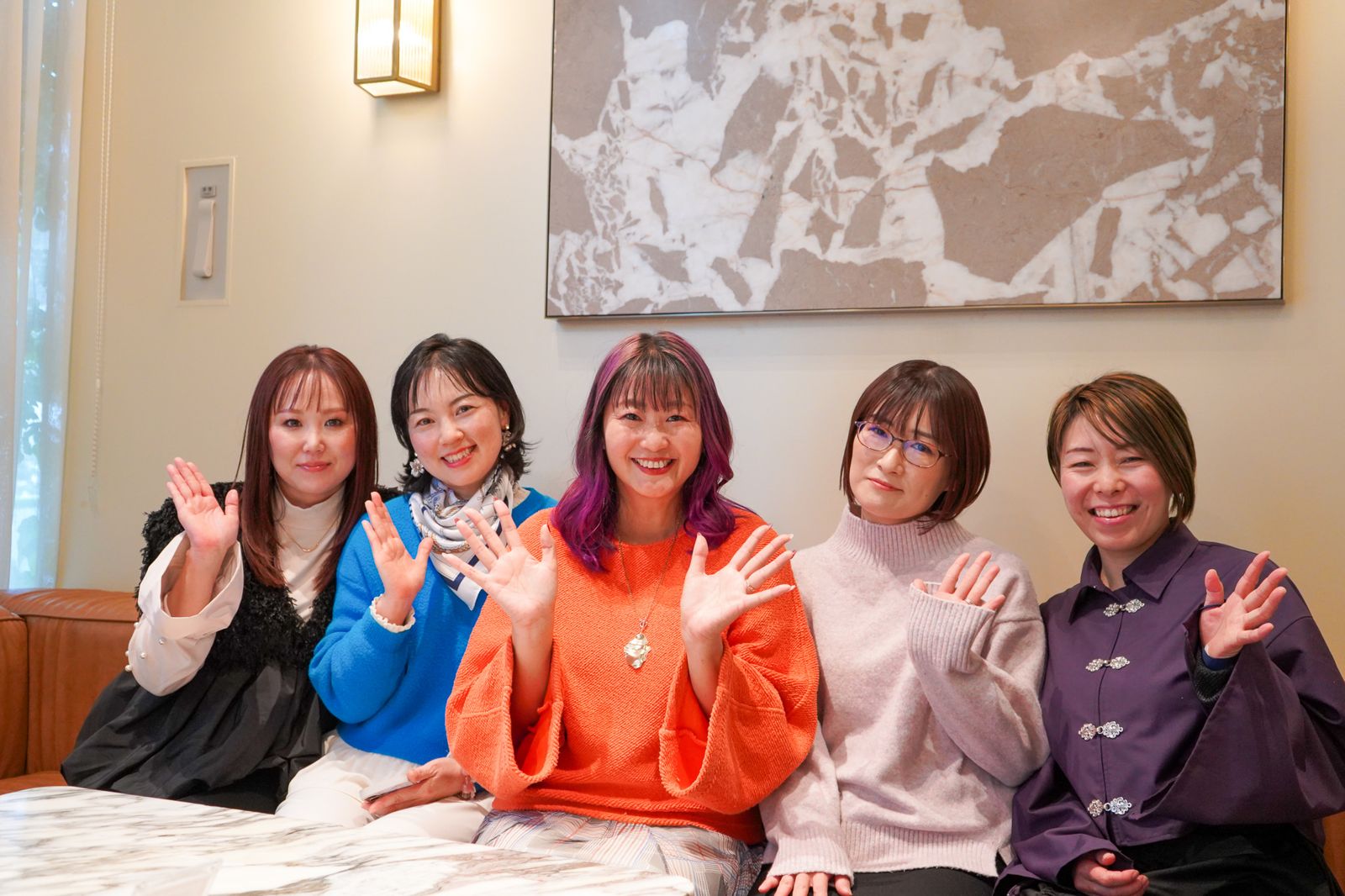 ヒーラー育成講座の受講生と町田祐子